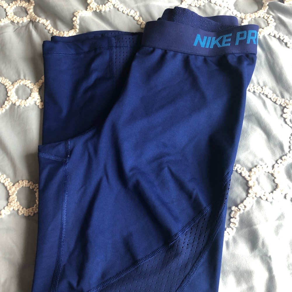 Nike leggings